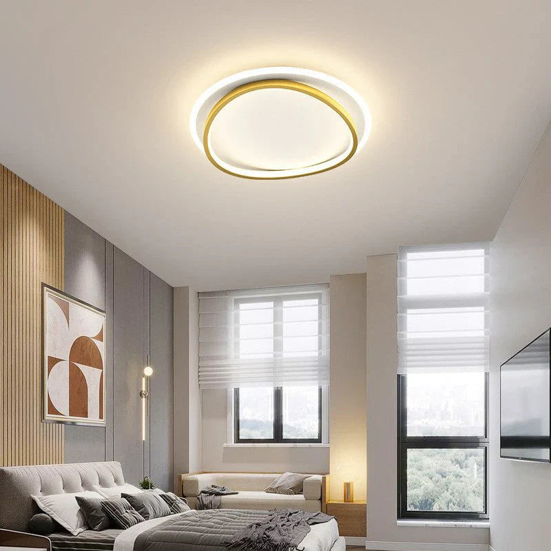 Moderne LED-Deckenleuchte im futuristischen Design