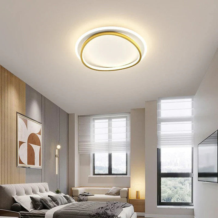 Moderne LED-Deckenleuchte im futuristischen Design