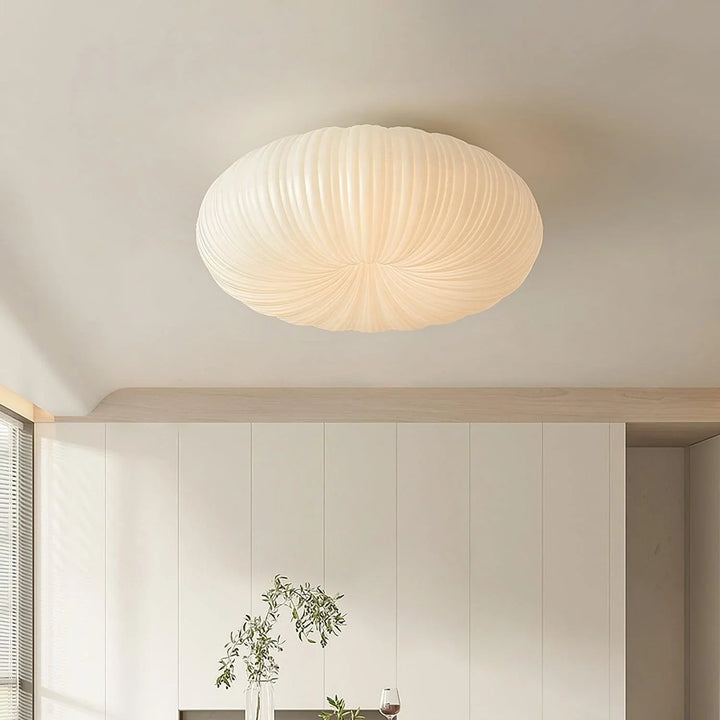 Moderne Deckenleuchte in Muschelform – Japandi-Stil